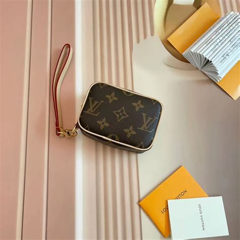 louis vuitton wapity case replica|false Louis Vuitton.